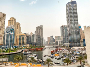 Luxurious 2 Bedroom with Iconic Marina & Arabian Sea View
